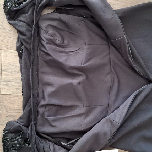 Sequin embroidered Cape sleeve dress.[8]BNWT - Picture 7 of 17